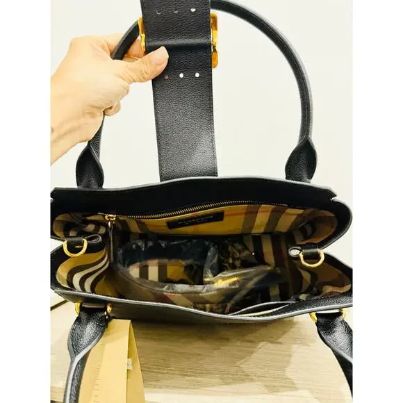 NWT Burberry Large Black Grained Leather Tote Handbag with Buckle - Picture 7 of 7